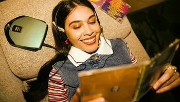 Miért vágyunk vissza a 90-es évekbe? A nosztalgia mögötti valóság