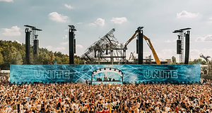 Vizsgálat indult a Tomorrowland főszínpadát elpusztító tűz pirotechnikai szabálytalanságai miatt