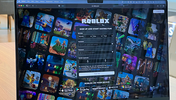 Szenátorok megállítanák a Roblox és a Discord kéNYszerarbitrázsát gyermekbántalmazási ügyben