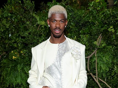 Lil Nas X tagadja a vádakat: négy bűncselekmény miatt áll bíróság elé