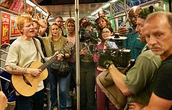 Ed Sheeran új Netflix különkiadással jelentkezik – „One Shot With Ed Sheeran”