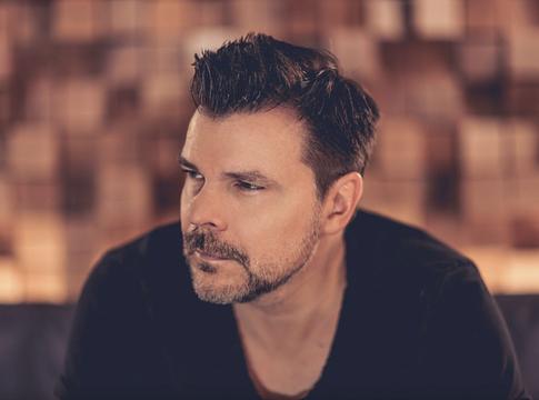 ATB visszatér: „Believe in Love” – egy korszak lezárása és új kezdet Shaun Farrugiával