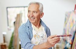 A kreativitás nemcsak feltölt, hanem lassíthatja az öregedést is