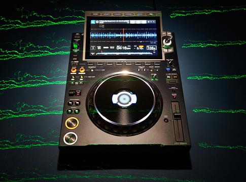 AlphaTheta CDJ-3000X: Az otthoni DJ-zés új sztenderdje