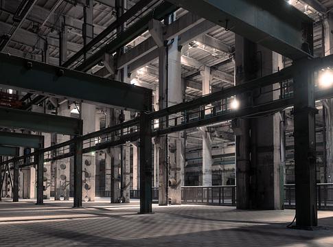 Berlin Atonal x Unsound: 30 órás zenei maraton a Kraftwerkben