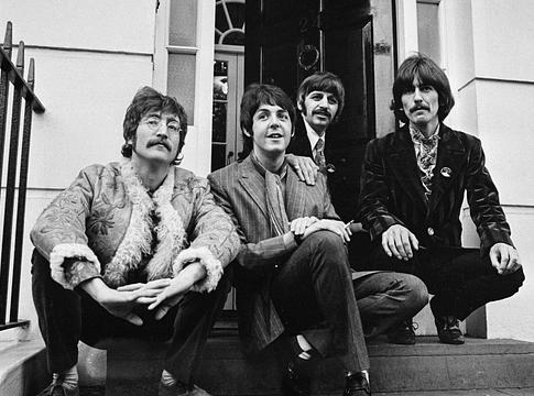 Paul McCartney titokzatos posztja: jöhet az Anthology 4?