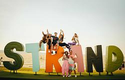 Két nagyszínpaddal és a magyar zene élvonalával érkezik a STRAND Fesztivál 2026-ban