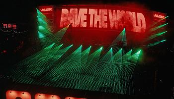 ALOK Rave The World show-ja fesztivált csinált a Pacha New Yorkból