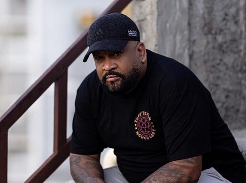 Babatr új lendületet ad a TOMORA debütálásának