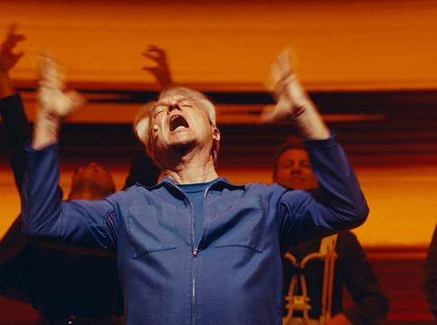 David Byrne új koncertfilmje 70 mm-en készül
