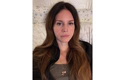 Lana Del Rey misztikus country-balladával vezeti fel új albumát