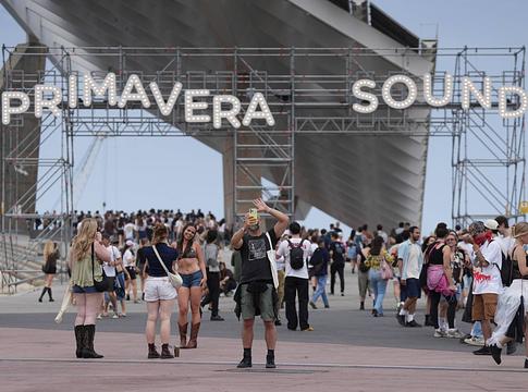 Vihar zavarta meg a Primavera Sound nyitónapját Barcelonában