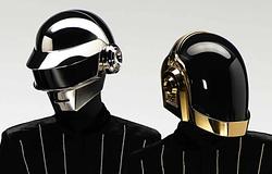 Daft Punk helyett Daft Funk: tréfás meglepetés a Burning Manen
