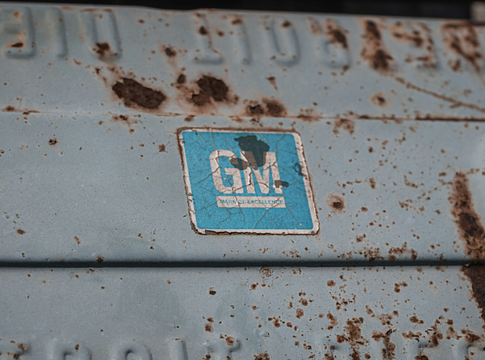 A GM búcsút int az Apple CarPlay-nek és az Android Auto-nak