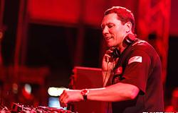 Tiësto visszatért a trance gyökerekhez a Dreamstate fesztiválon