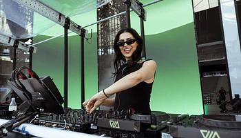 Anna Lunoe elindította a HYPERHOUSE LIVE-ot az ausztrál DJ-k bemutatására