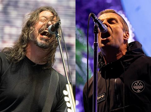 Dave Grohl hamis Oasis pólót vásárolt a Rose Bowl koncertjén