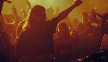 Solomun felrúgja a saját szabályát: ő nyitja a Pacha New Yorkot