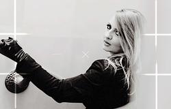 Claudia Bayer: emberi lépték, érzelmi elektronika – év végi körkérdés 2025