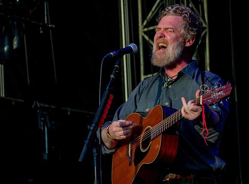 Lisa O’Neill az „Old Note”-tal búcsúzott Glen Hansardtól Dublinban