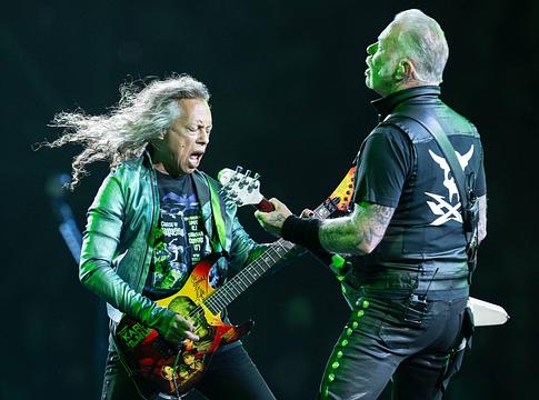 Metallica kontra Pentagon – jogsértés miatt töröltek egy katonai videót