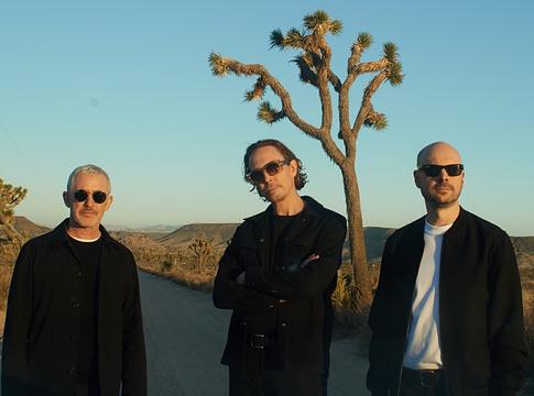 Above & Beyond – új album, ami valóban nagyobb mindannyiunknál