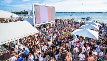 Tűz rongálta meg a torontói Cabana klubot, gyújtogatást is vizsgálnak