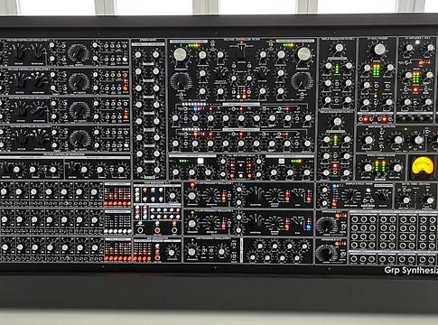 GRP Synthesizer A10: kézzel épített, félszintimoduláris csúcsvas a Superbooth 2026-on