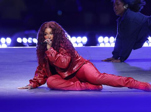 SZA érzelmes új dallal csatlakozik a Hoppers filmhez