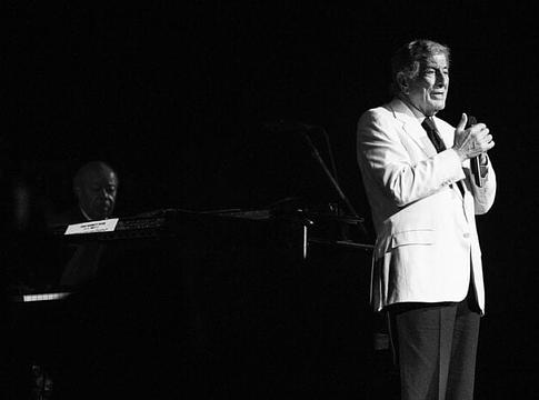 Tony Bennett örökségét az AI-tól védi az Iconoclast és a Vermillio