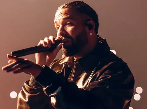 Botrány a Spotify-nál: per indult Drake felturbózott hallgatottsági számai miatt