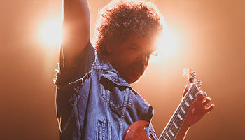 A BMG felvásárolta Andrew Stockdale Wolfmother-katalógusának jogait