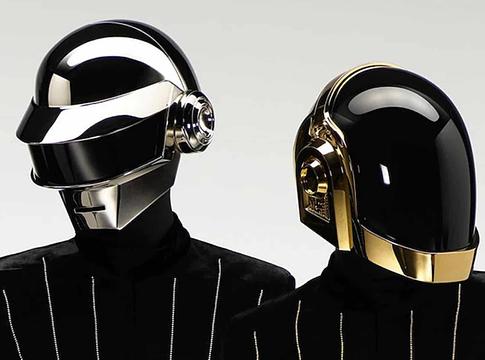 Daft Punk helyett Daft Funk: tréfás meglepetés a Burning Manen