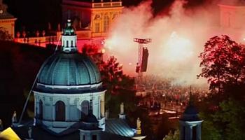 Müll és zaj: Techno-Party a varsói Wilanów-palotánál vitát kavart