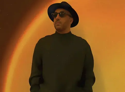 Iman Hanzo debütálása a 'Phakama' című afro-deep-house himnusszal