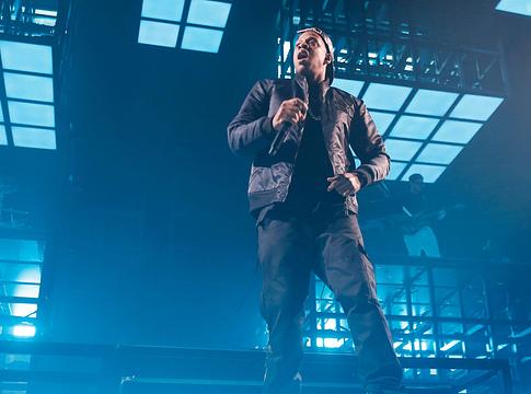 Jay-Z sztárparádéval zárta történelmi Yankee Stadium-koncertjeit