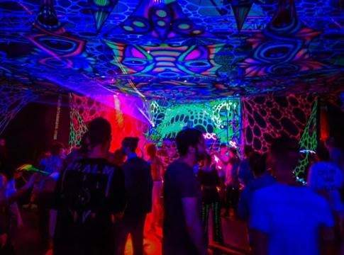 Újra fellángolt a vita: nőgyűlölő ügy rázza a német psytrance szcénát