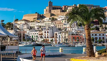 Lassú reggelek Ibizán: így indul igazán a nap a szigeten