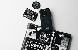 Oasis × Casetify: ikonikus kiegészítők a 'Live ‘25' turné előtt