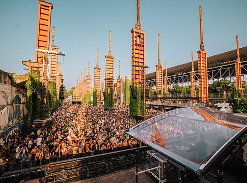 Kappa FuturFestival 2025: techno, művészet és közösség Torinó szívében