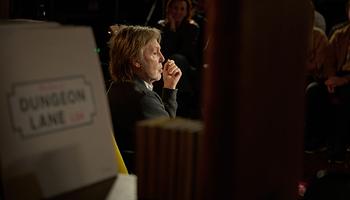 Paul McCartney ‘Home To Us’-t jelentett be: első közös duetje Ringo Starrral, Chrissie Hynde és Sharleen Spiteri vokáljaival
