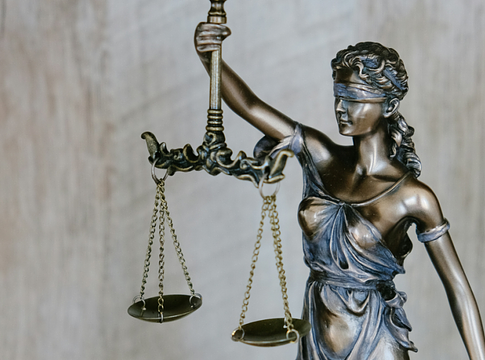 Per indult 50 Cent és a Netflix ellen egy dokumentumfilm miatt