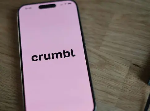 WMG–Crumbl: közel a megegyezés a közösségi szerzői jogi perben