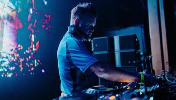 Paul Oakenfold tavaszi/nyári turnéra indul 2026-ban