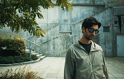 Jeremy Olander első albuma: megérkezik a When The Rain Falls