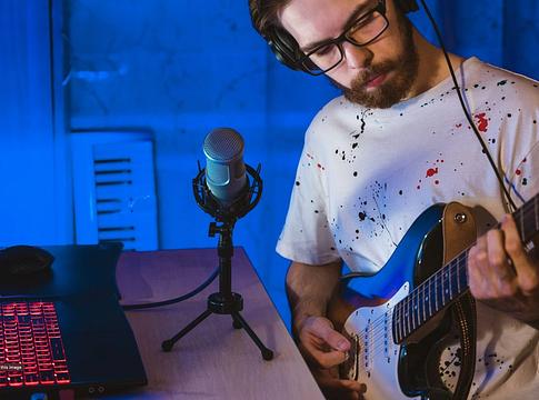 5 eszköz, amely megkönnyíti a távoli zenei együttműködést