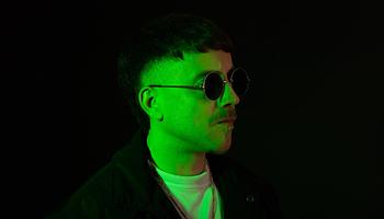 Axel Boy első EP-je, a Shangri-LA a Deadbeatsnél jelent meg