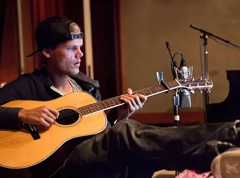 Avicii alkotói műhelye: megérkezett a Stories on Stories záróepizódja