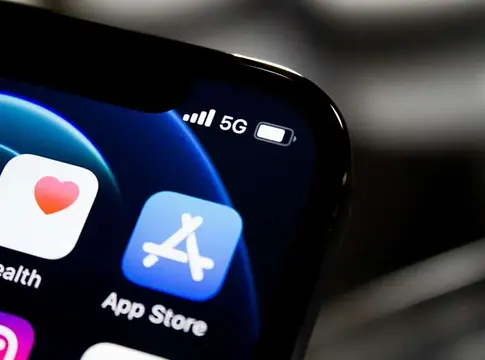 A Spotify és az Epic által támogatott koalíció befagyasztaná az App Store és a Play Store egyes díjait