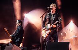 Ritkaságokkal nyitotta európai turnéját a Queens Of The Stone Age